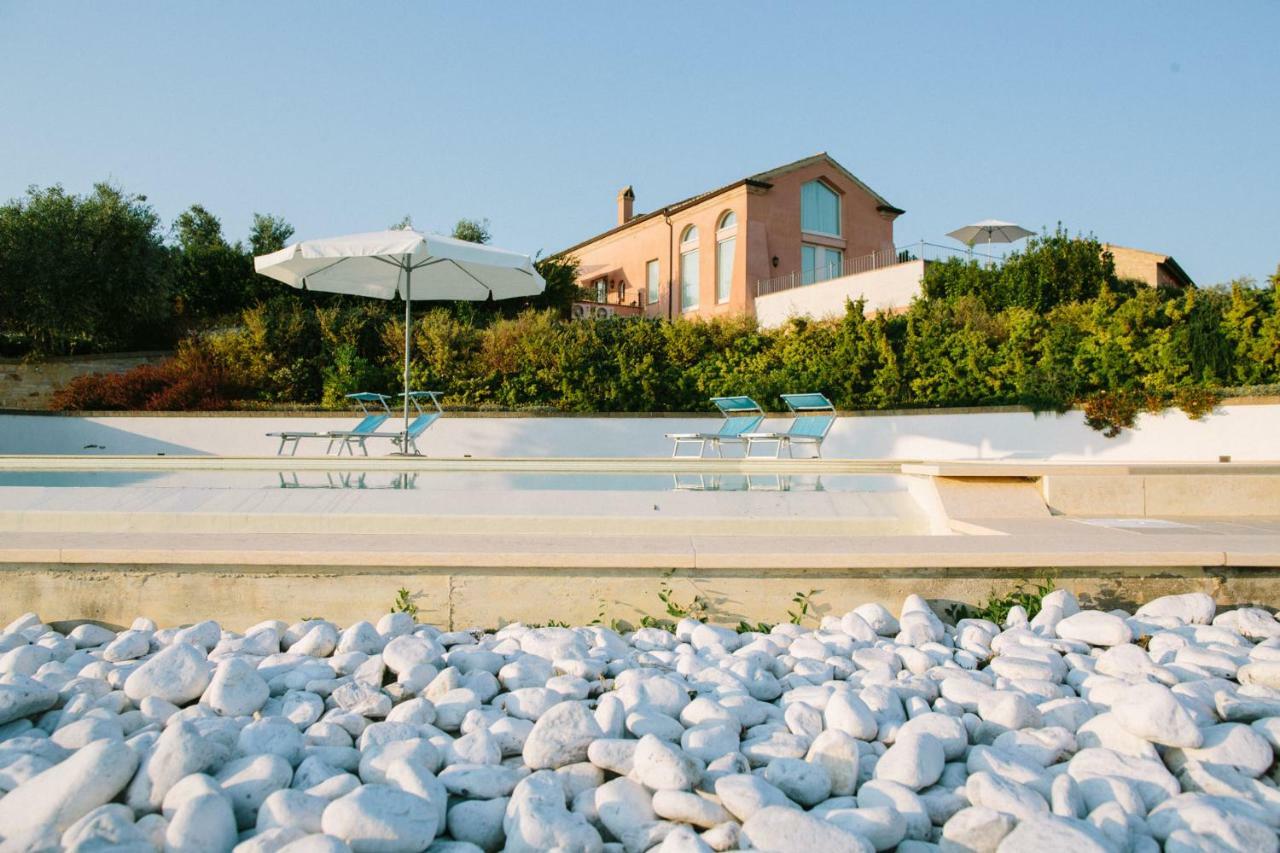 Nontiscordardime B&B Villa Agriturismo 西维尔诺瓦·马尔凯 外观 照片