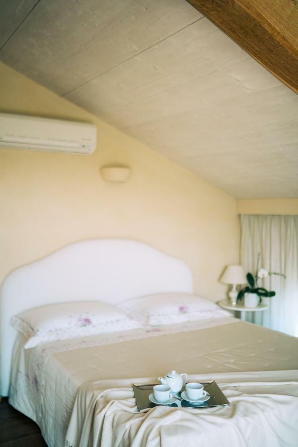 Nontiscordardime B&B Villa Agriturismo 西维尔诺瓦·马尔凯 外观 照片